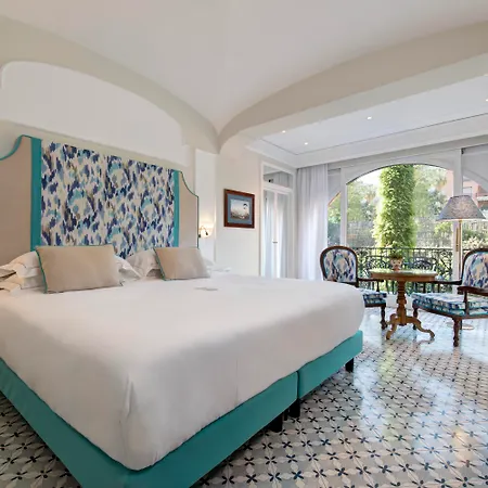 Grand Royal Hotel 5*