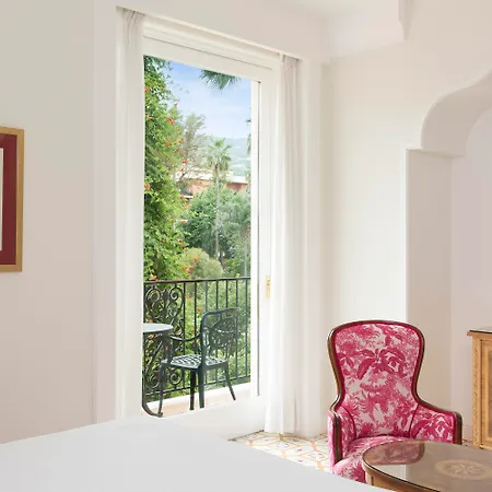 Grand Royal Sorrento