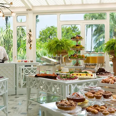 Grand Royal Hotel 5*