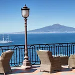 Grand Royal 5* Sorrento