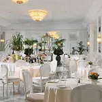 Grand Royal Sorrento