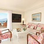 Grand Royal Hotel 5*