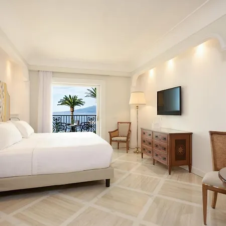 Grand Royal Hotel 5*