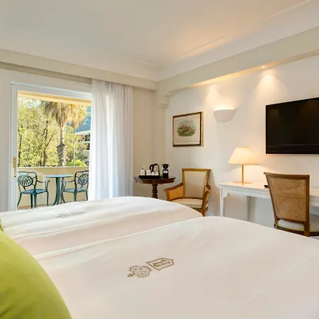 Hotel Grand Royal 5*