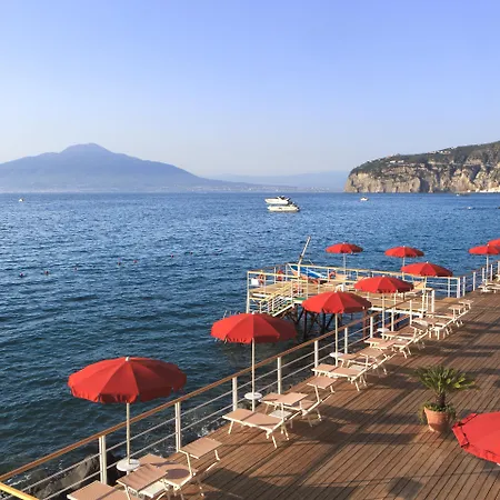 Hotel Grand Royal 5*