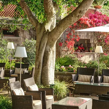 Hotel Grand Royal 5*