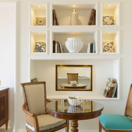 グランド ロイヤル ホテル 5*