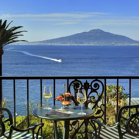 Hotel Grand Royal 5*