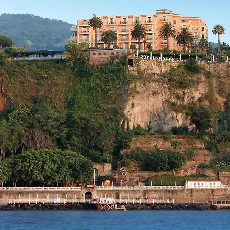 Grand Royal 5* Sorrento