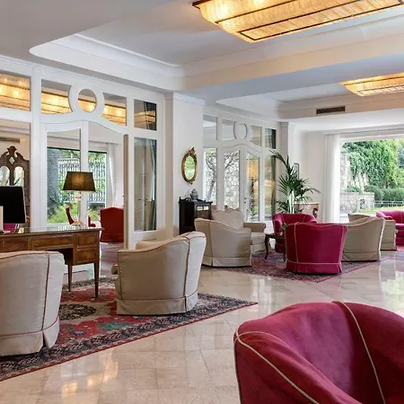 Hotel Grand Royal 5*