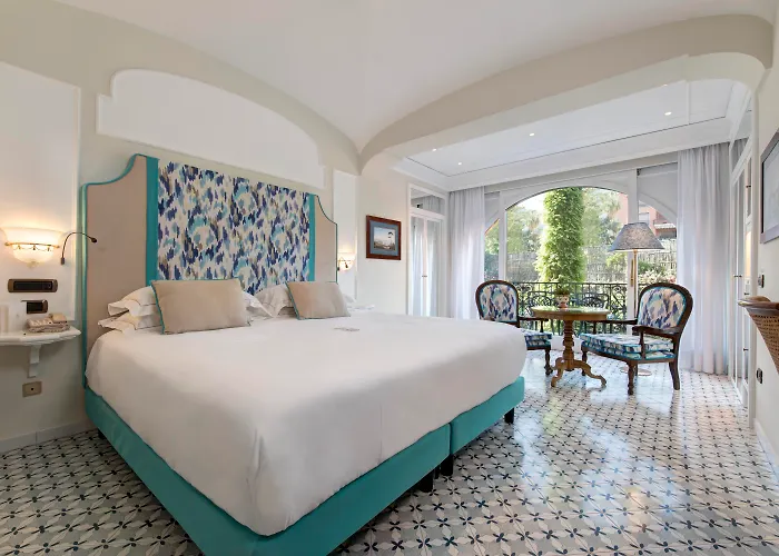 Grand Royal Hotel 5*