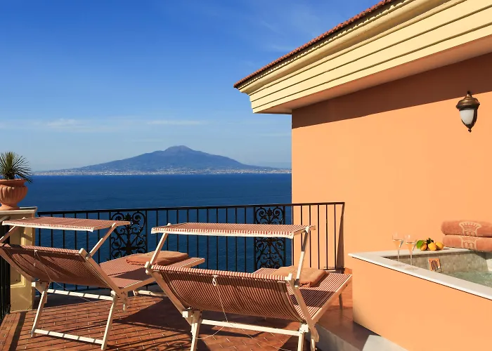 Grand Royal 5* Península Sorrentina