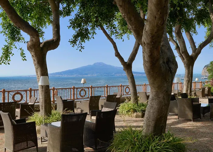 Grand Royal Hotel 5*