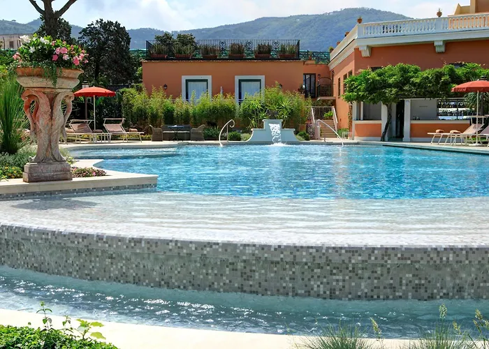 Hotel Grand Royal 5*