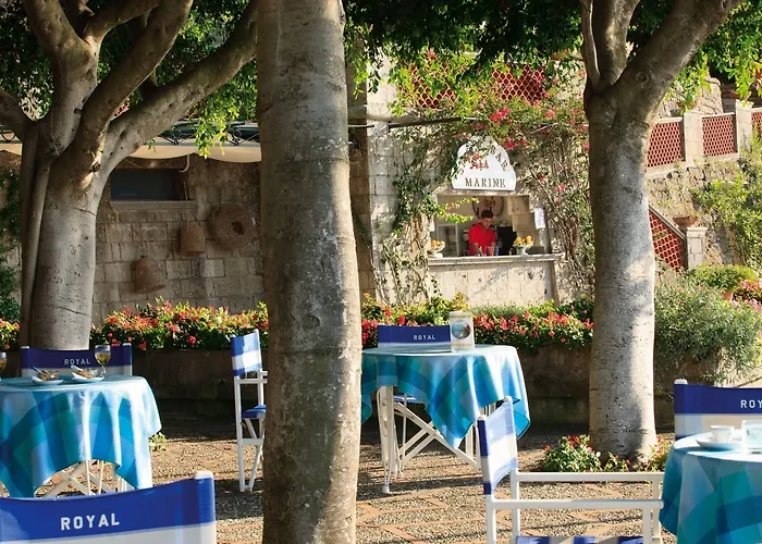 Hotel Grand Royal 5*