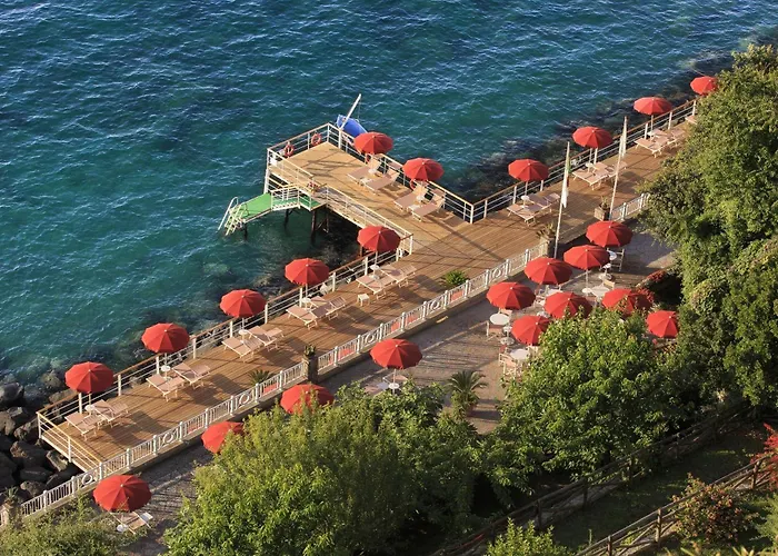 Grand Royal Hotel 5*