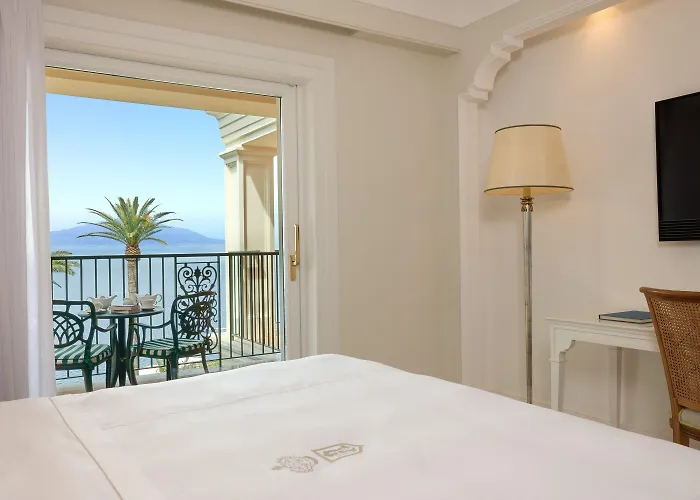 Отель Grand Royal 5*