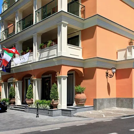 그랜드 로얄 호텔 5*