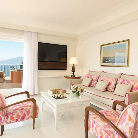 Grand Royal Hotel 5*