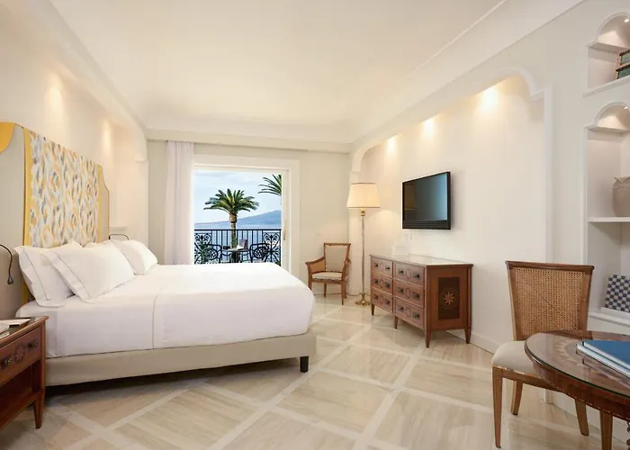 Grand Royal Hotel 5*