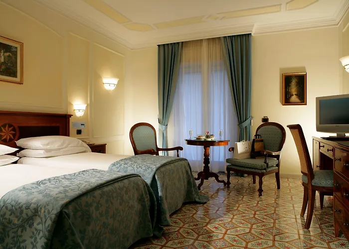 Hotel Grand Royal 5*