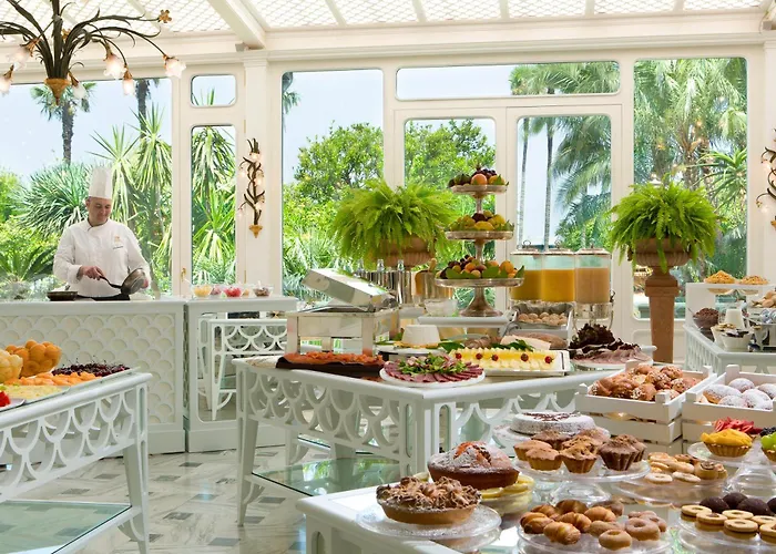 그랜드 로얄 호텔 5*