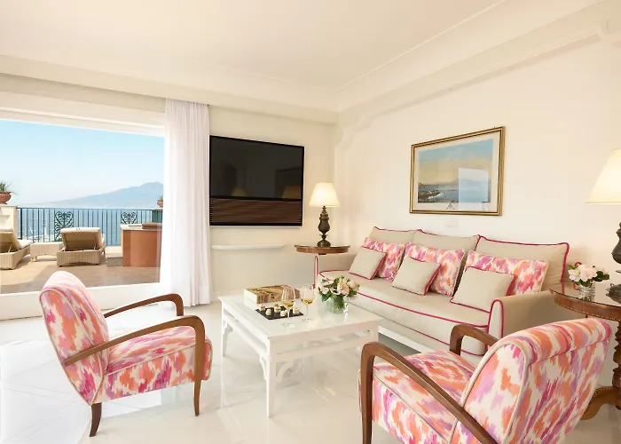 Grand Royal Hotel 5*