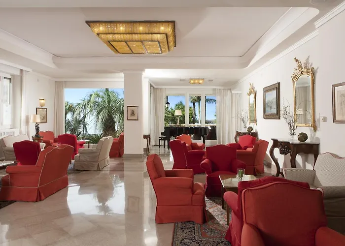 Hotel Grand Royal 5*